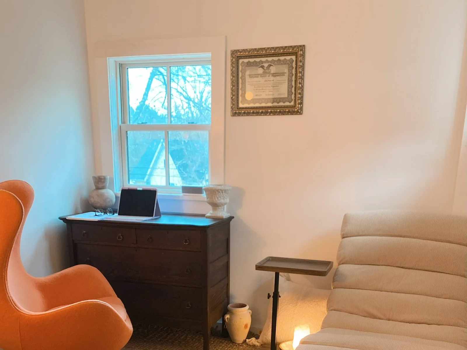 Hypnosis in Poughkeepsie NY and Dutchess County, session room at the Stanfordville studio
